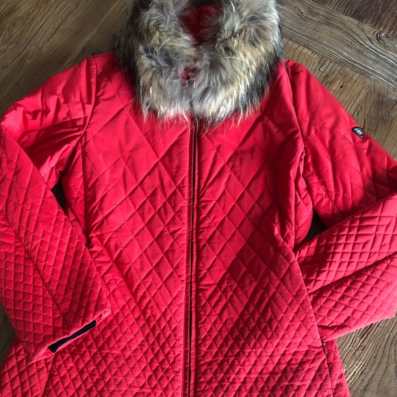 POST CARD Luxury Red Quilted Jacket with Removable Fur Collar - Sz 8 - Picture 10 of 16